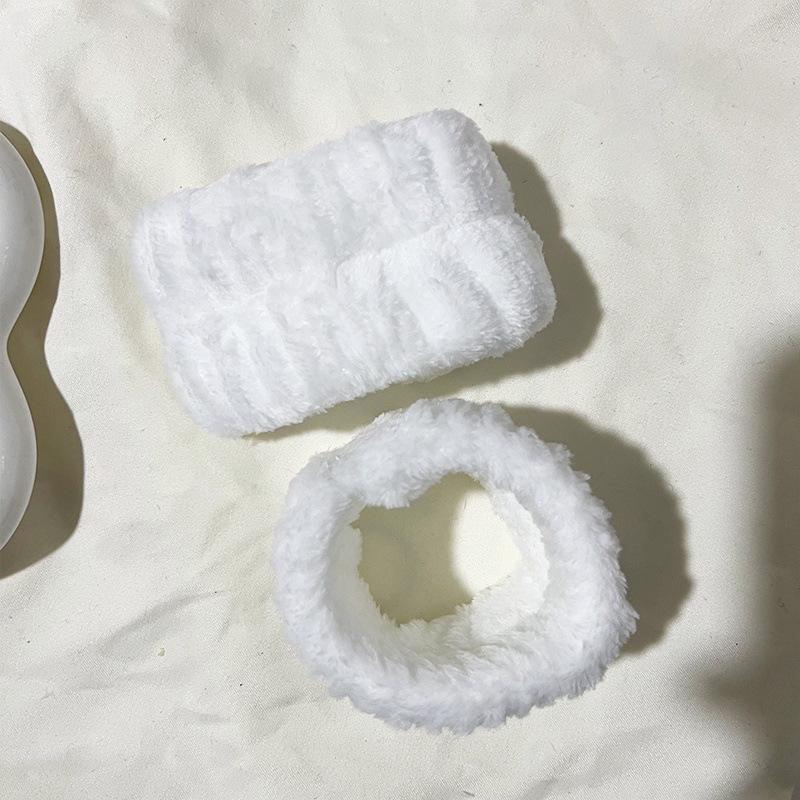 Plush Flannel Absorbent Wristbands & Splash-Proof Headband Set