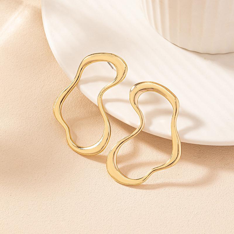 

Heart Shaped Irregular line Earrings, Fashionable and Versatile Earrings