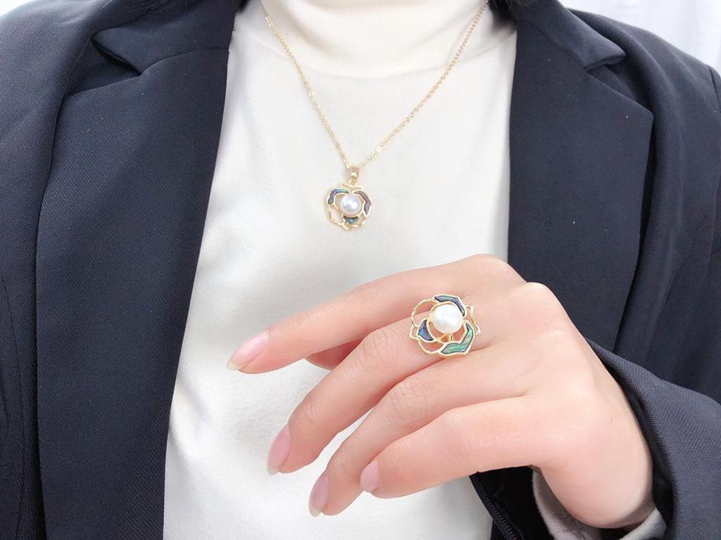 Exquisite Freshwater Pearl & Abalone Shell Jewelry Set: Earring, Ring, Pendant - Camellia Design