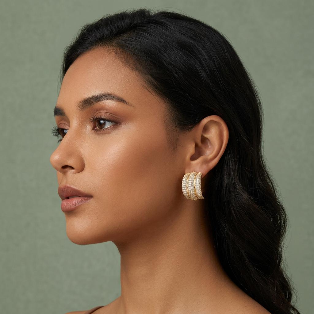 Designer Triple Ridge Medium Stud Earrings 18K Gold Plated Luxury Aesthetics Shiny Zircon Statement Earring Party Jewelry Gift