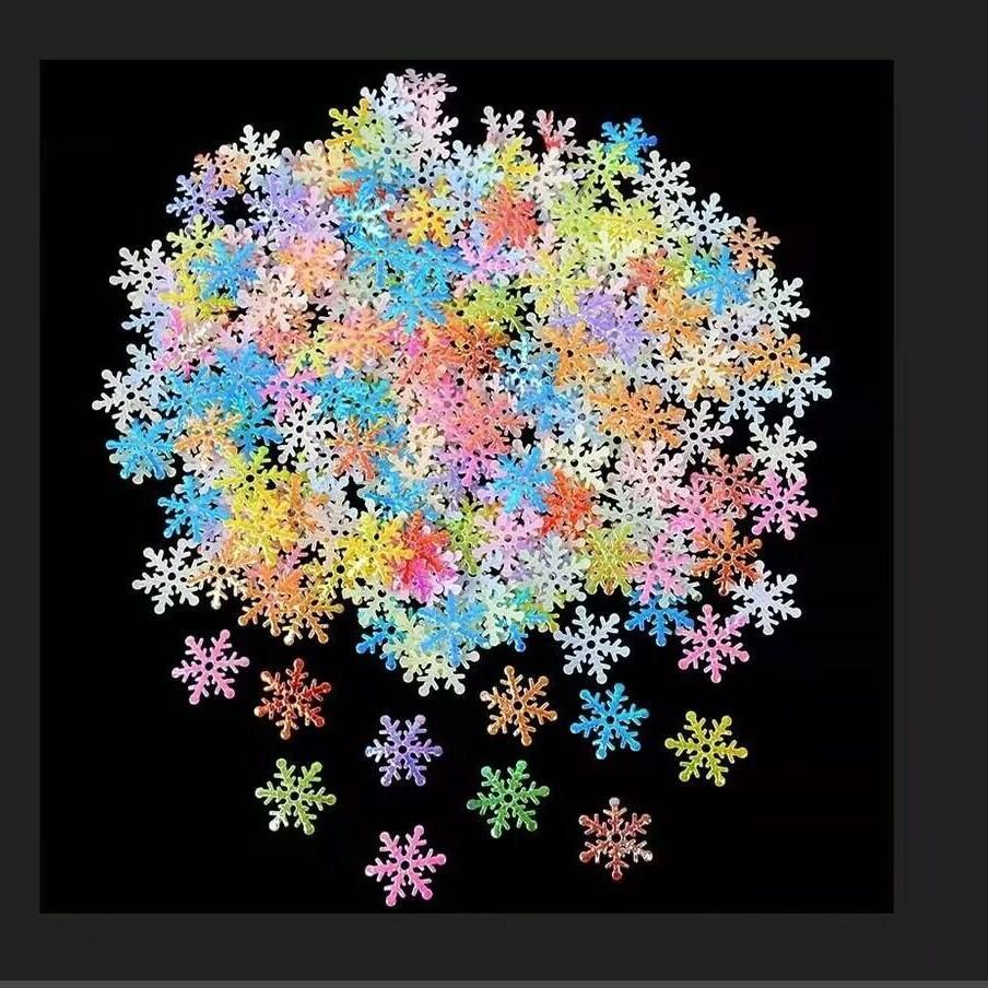 Colorful Snowflake 300 Pack - 2cm Christmas Tree Decorations for Wedding Party Winter Celebration Supplies
