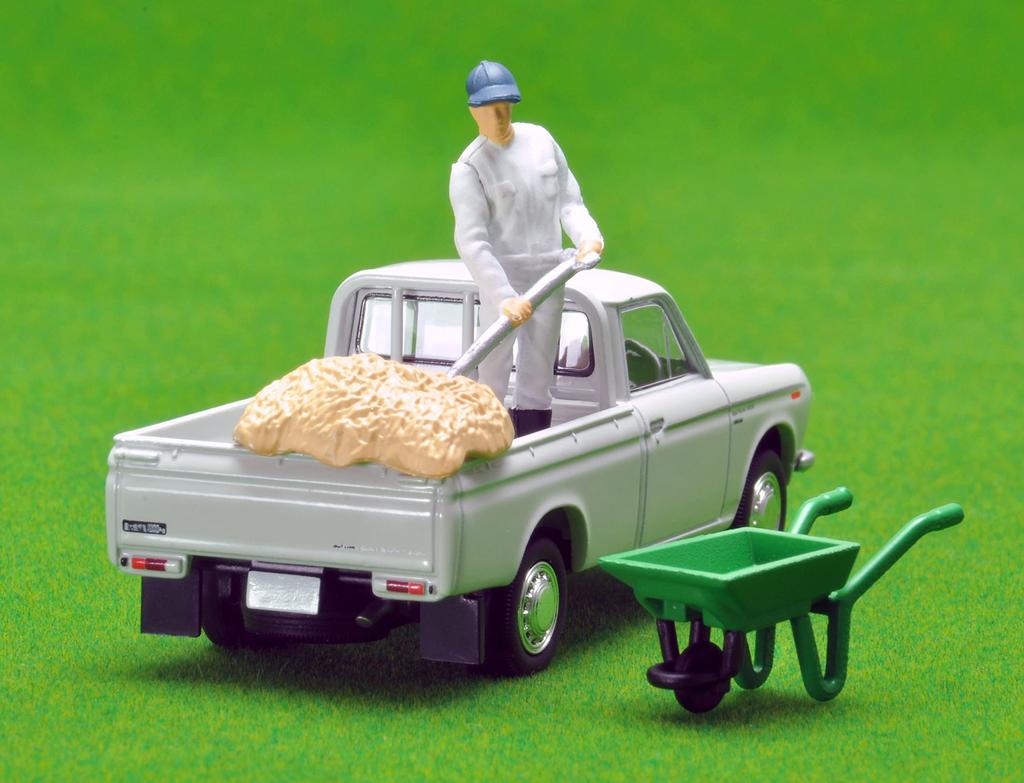 Buy Tomica Limited Vintage Datsun Truck 1300 Deluxe White