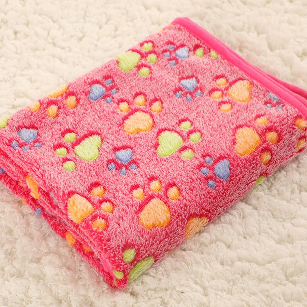 Cute Warm Pet Bed Dog Mat Cover for Sofa Towel Cat Doggie Blanket Fleece Soft Blanket for Small Medium Large Dogs Puppy Pads