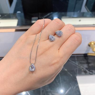 Gioielli, Popolari Orecchini Pendenti in Diamante Simulato ad Alto Tenore di Carbonio, Set con Ciondolo Pendente