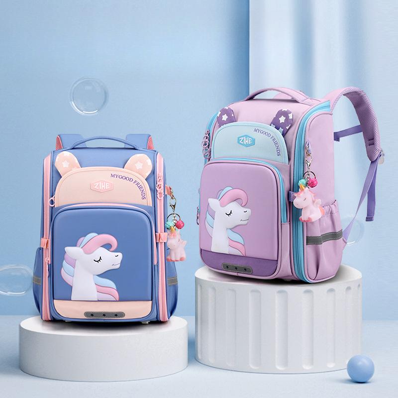 New High value Schoolbag for Primary School Students with Personality To Reduce Burden and Protect Ridges for Children and Girls