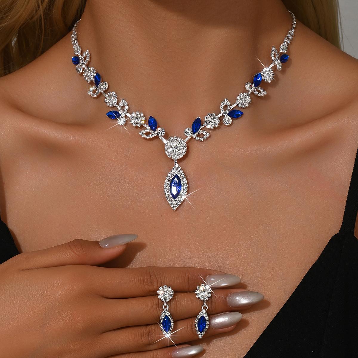 

3PC Women s Fashion Leaf Water Drop Necklace Earrings Jewelry Set Suitable for Wedding, Party, Festival Gifts