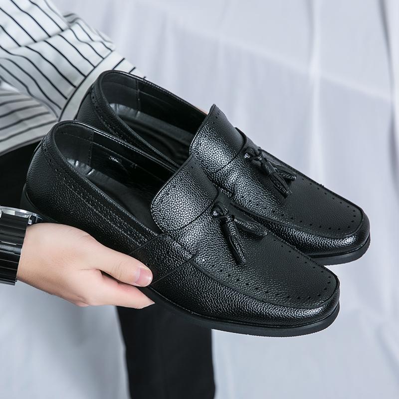 spring new Fashion Soft Sole Loafers Comfortable Tassel Office Shoes Designer Leather Shoes Luxury Brand Mens Flats Casual Shoes