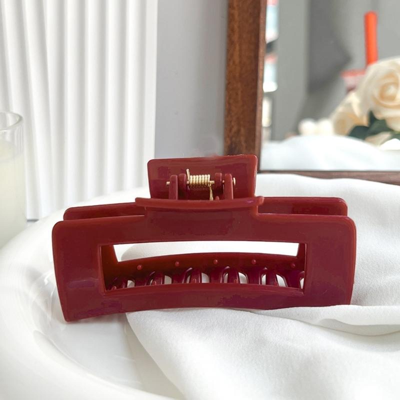 Comfort Hair Claw Clip With Soft Silicone Design No Pressure On Scalp Secure Hold Hair Styling Tool