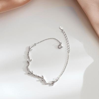 Leaf Niche Design Bracelet Female Student Simple Internet Celebrity Personality Versatile Temperament Ins Style Women