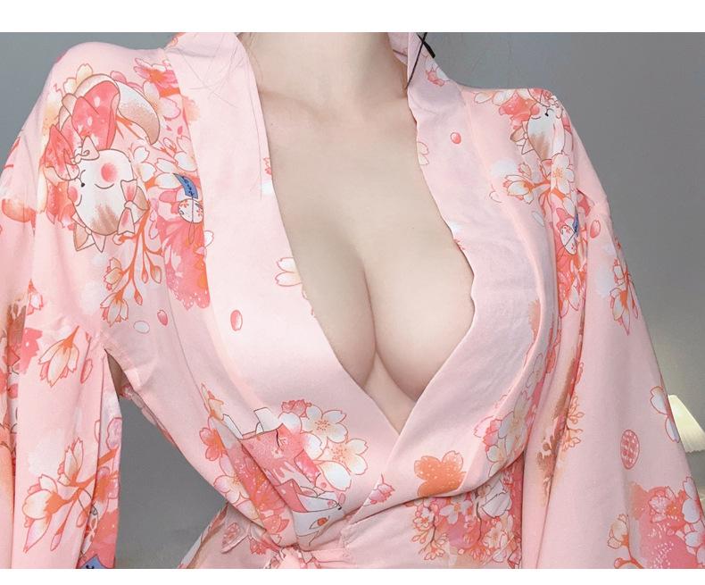 Elegant Sakura Yukata Kimono Bathrobe: Large Pajamas, Cozy Nightdress, Sexy Lingerie