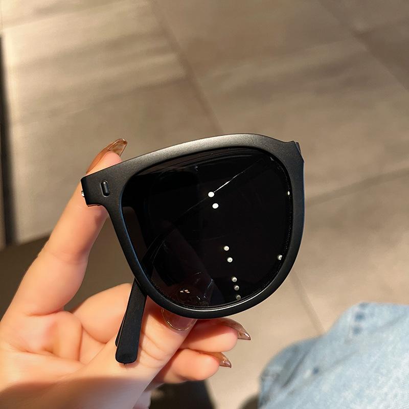 Adult Folding Sunglasses Sunglasses Men'S Summer Uv-Proof Glasses Women'S Uv-Proof Sunshades Storage