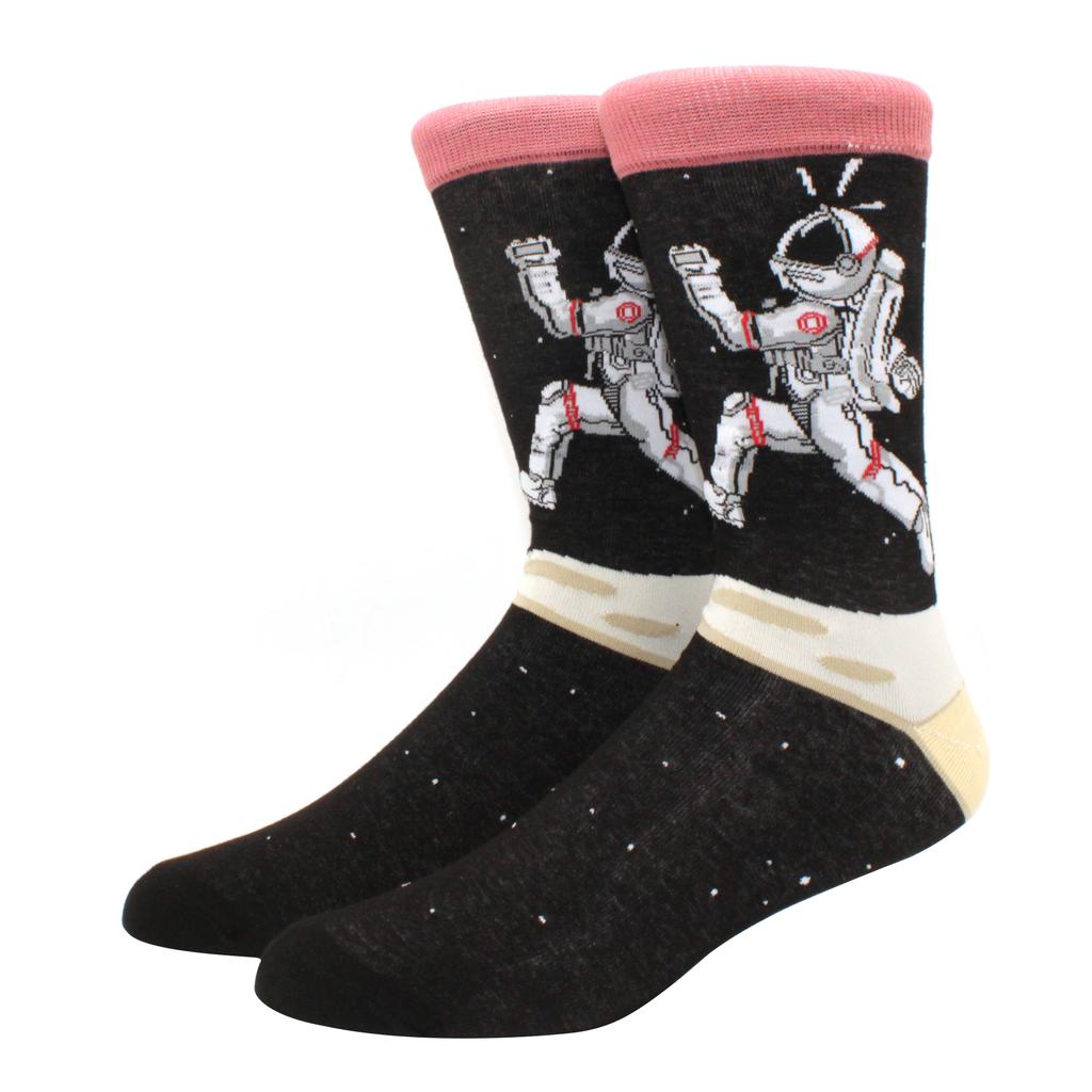 Unisex Malerei Stil Astronaut Mann Socken Baumwolle Harajuku Bunt Vollsocken Damen Weltraum Streetwear 1 Paar Größe 38-46