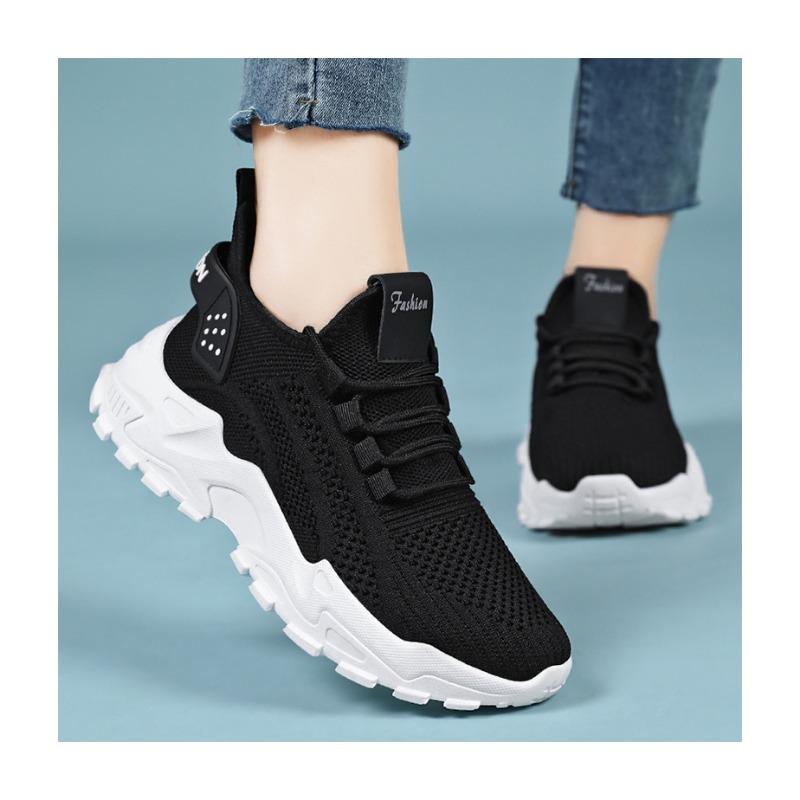 Neue Sommermode Damen Schuhe mit atmungsaktivem Mesh und dicken Sohlen, Retro Sportschuhe