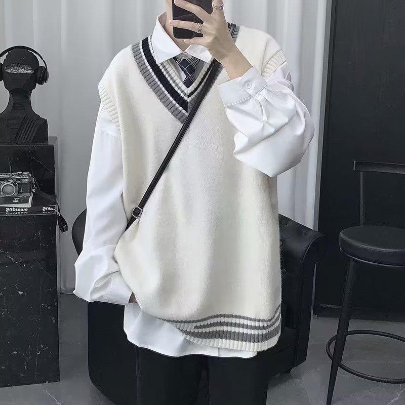 College-Style Knitted Wool Vest - Men's Autumn/Winter Casual Fashion Sweater