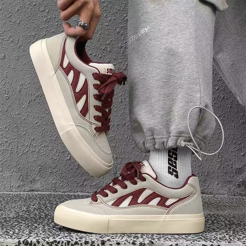 Board shoes trendy summer new lightweight height increase burgundy sports and leisure canvas German training shoes