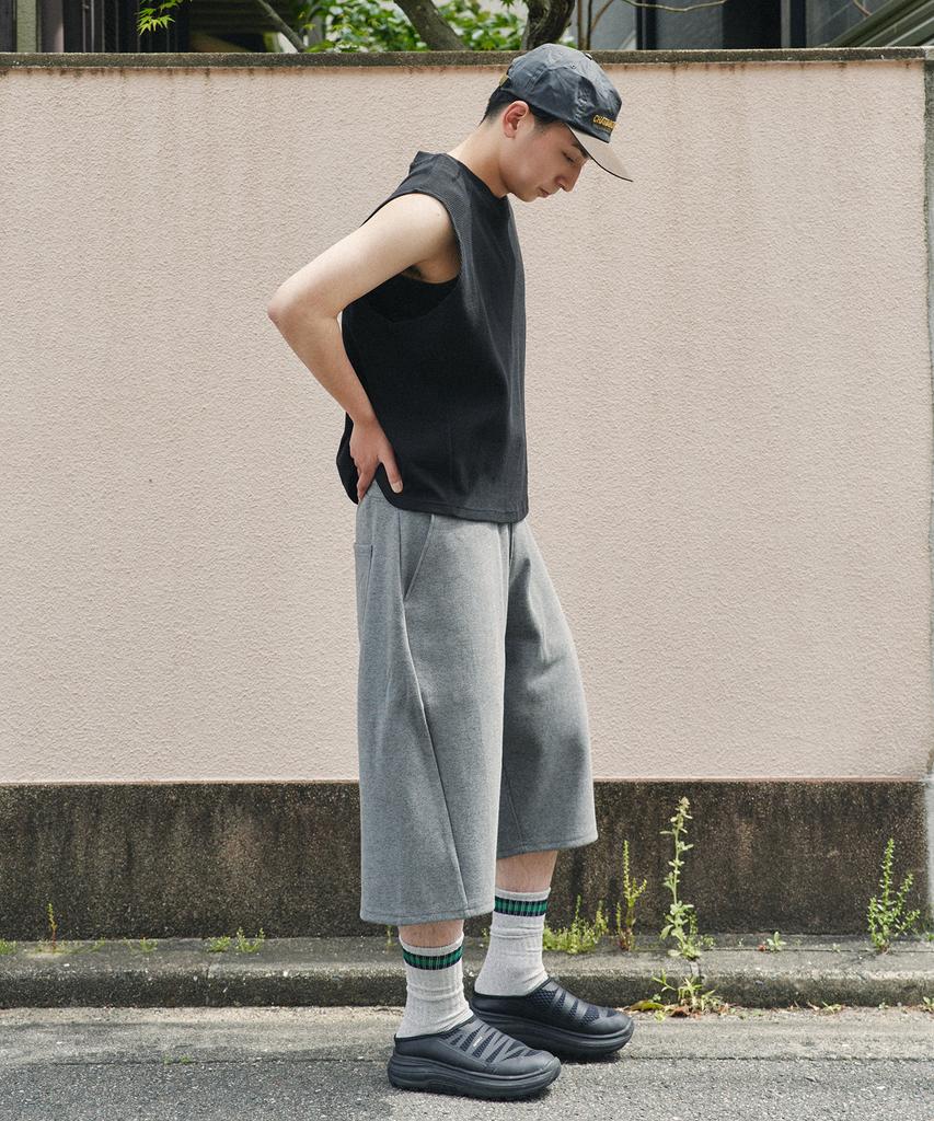 Zero Curved Line Over Sweat Shorts [Melange Charcoal]