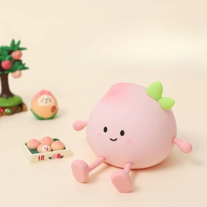 Squishy Peach Silicone Night Light - Rechargeable Dimmable LED Lamp, Cute Bedroom Decor & Sweet Gift for Kids, Girls & Her