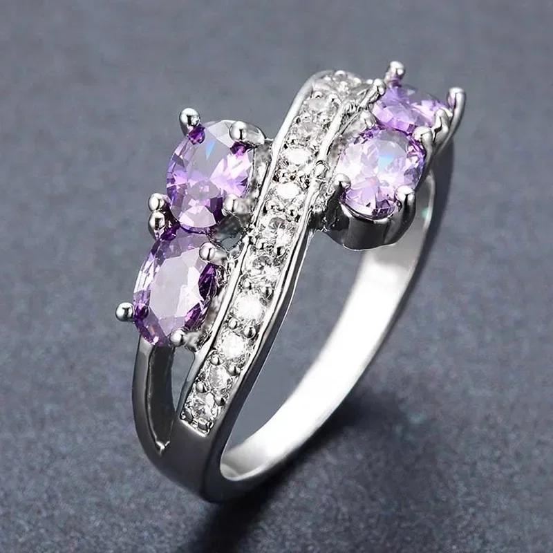 2025 New Purple Cubic Zirconia Ring with Sparkling Square Crystal, High End Women's Personalized Fashion Cocktail Party Zircon