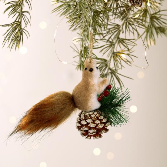 Foam Squirrel Ornament 3D Artificial Squirrel Figurine with Pine Cones Berries Cute
