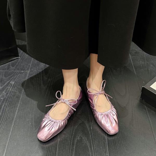 Modische Quadratische Zehenschuhe Damen 2025 Damenschuhe Lässiger Sneaker Neues Sommerkleid Rund Plissiert Slip-On Gitterwerk Synthetisch Uni PU Ma