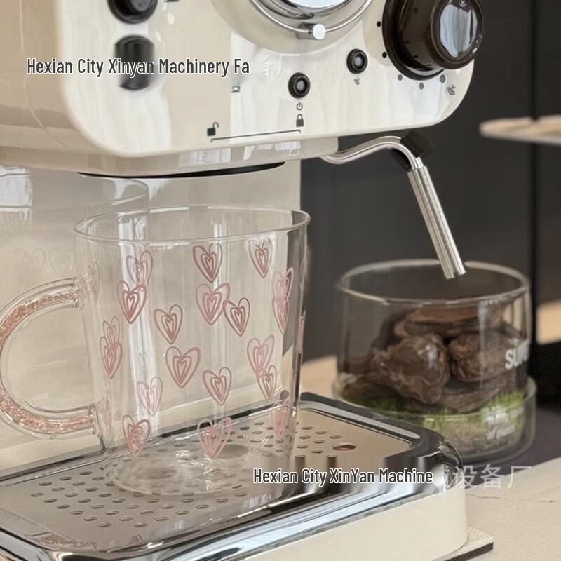 

Charming Macaron Handle Borosilicate Glass Mug