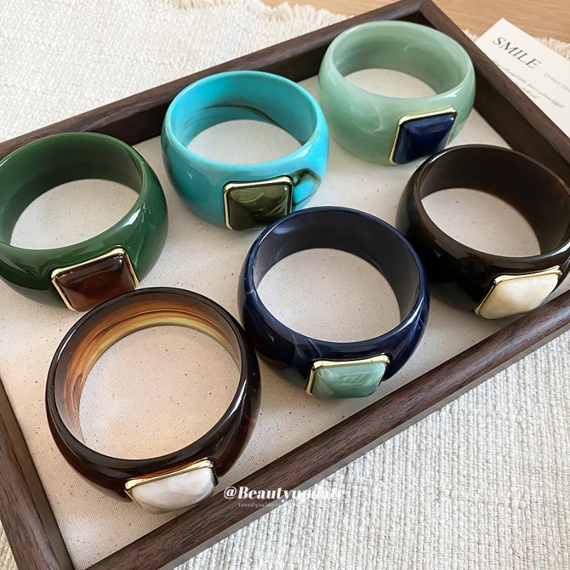 Acrylic square gradual change bracelet fashion personality bracelet design sense niche versatile jewelry women