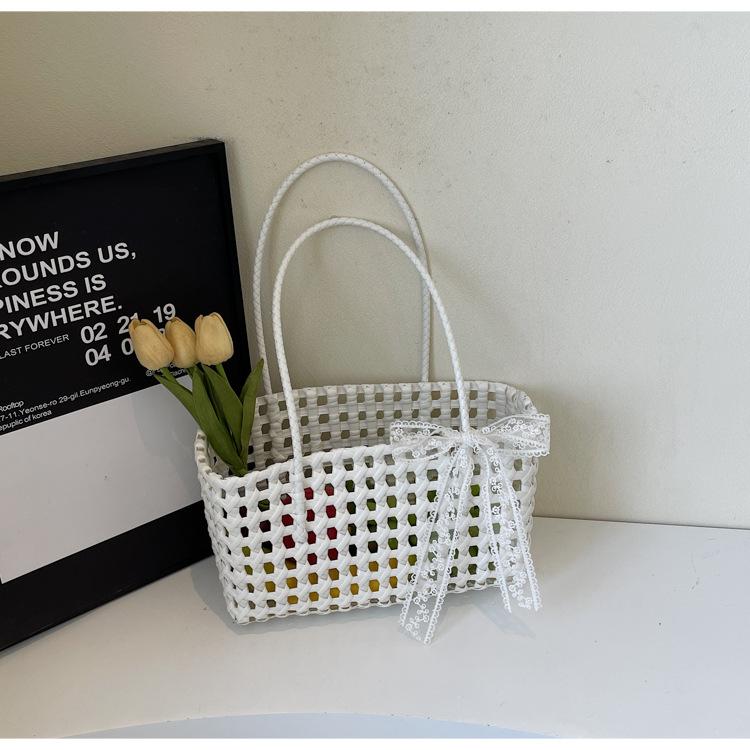 Popular Hollow Woven Bag 2025 Large Capacity Shoulder Handbag Trendy Woven Vegetable Basket Vacation Beach Bag Women