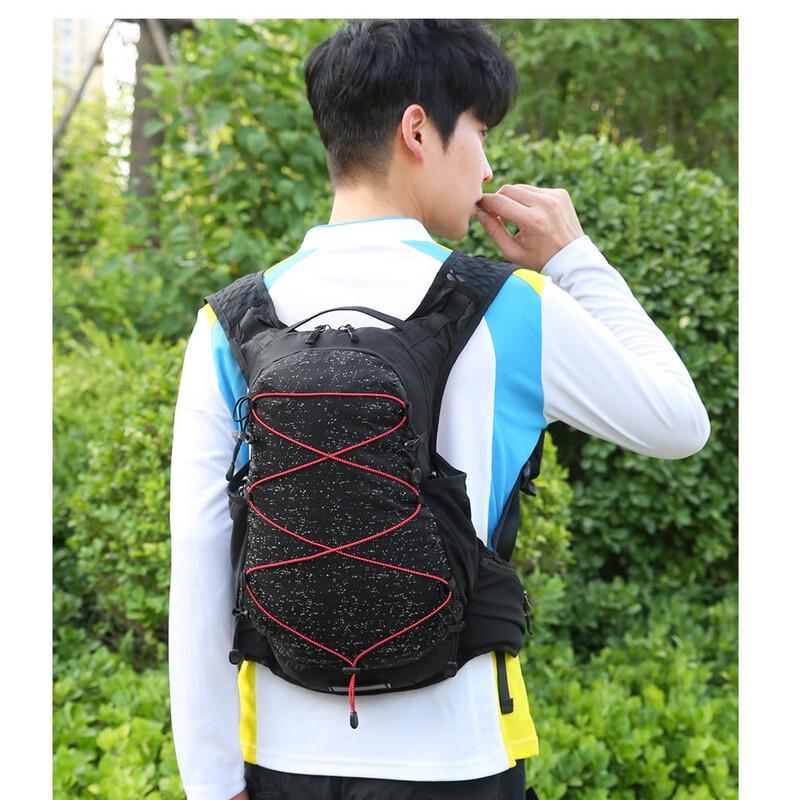 

Longchan Outdoor Lightweight Hiking Backpack
