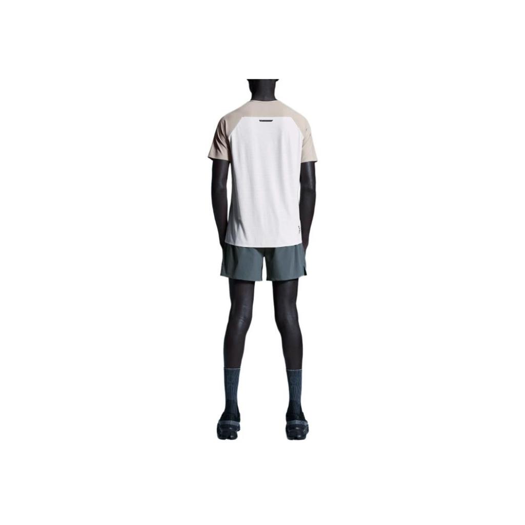 On Performance Logo Quick-Dry Comfortable Stylish Solid Color Three-Quarter Sports Shorts Men Shorts Eclipse-Black 1MF10752608