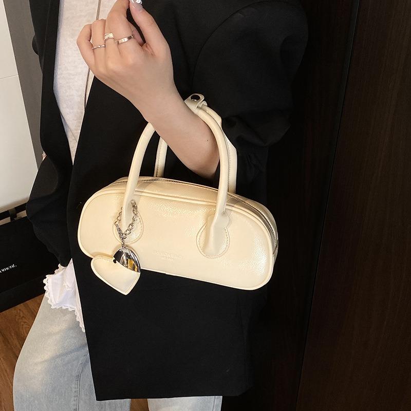 Premium Bag Women's New Summer Versatile Messenger Bag Fashion Portable Pillow Bag