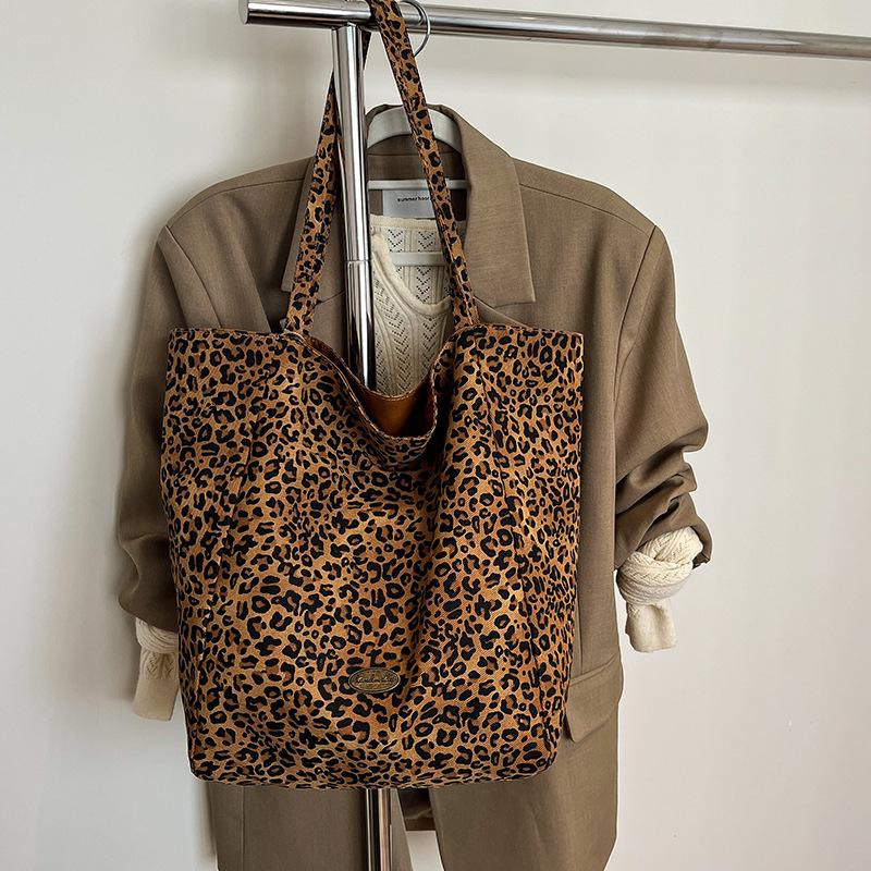 Leopardenmuster Canvas Tragetasche - 2025 Frühjahr/Sommer Mode, Großes Fassungsvermögen, Lässige Pendler-Schultertasche für Damen