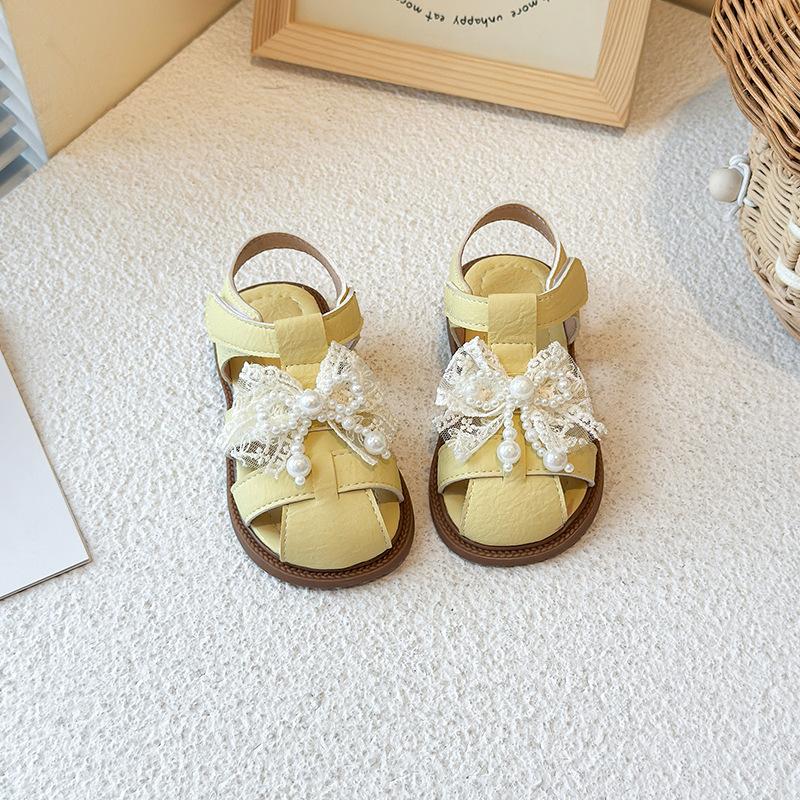 

Girls Sandals Lace Bows Sweet Beading Kids Princess Shoes T-strap Soft Sole 2025 Summer New Children Beach Shoes Hook&loop Cute 23 жёлтый