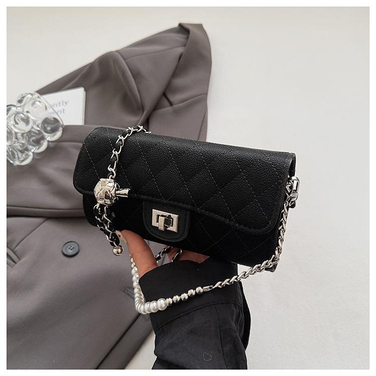 

Small fragrance chain bag women s 2025 new fashion retro small square bag high-end niche unit price crossbody bag trend чёрный