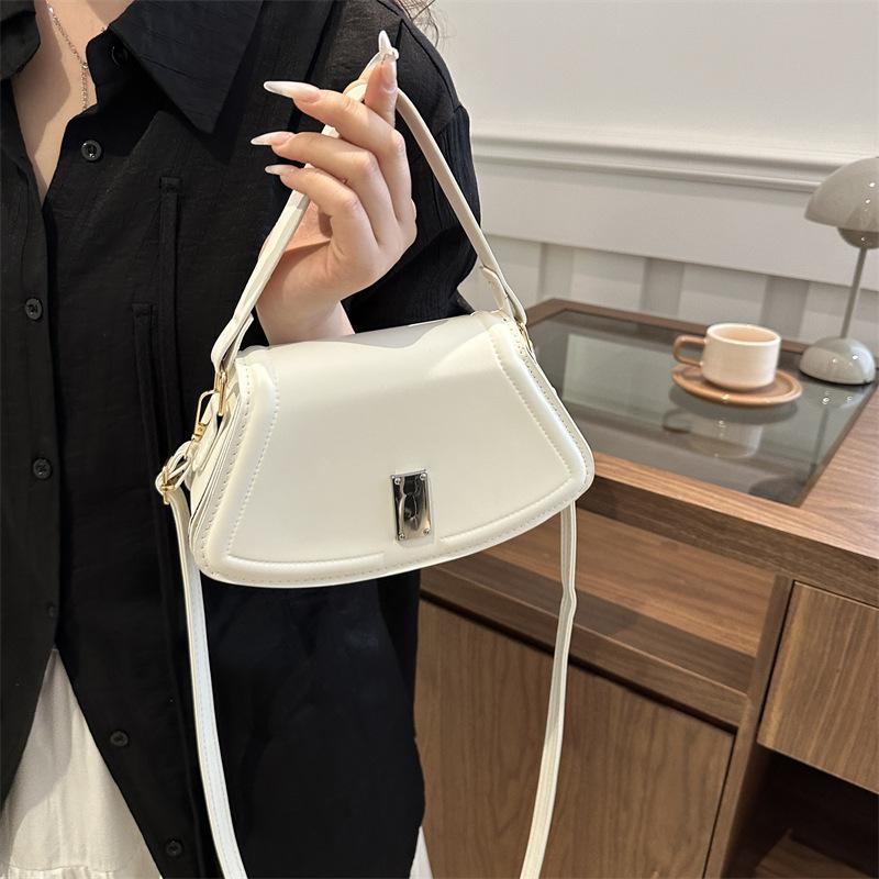 High-end Niche Design Fashion Trendy Underarm Bag Women's New Commuter One-shoulder Crossbody Saddle Bag