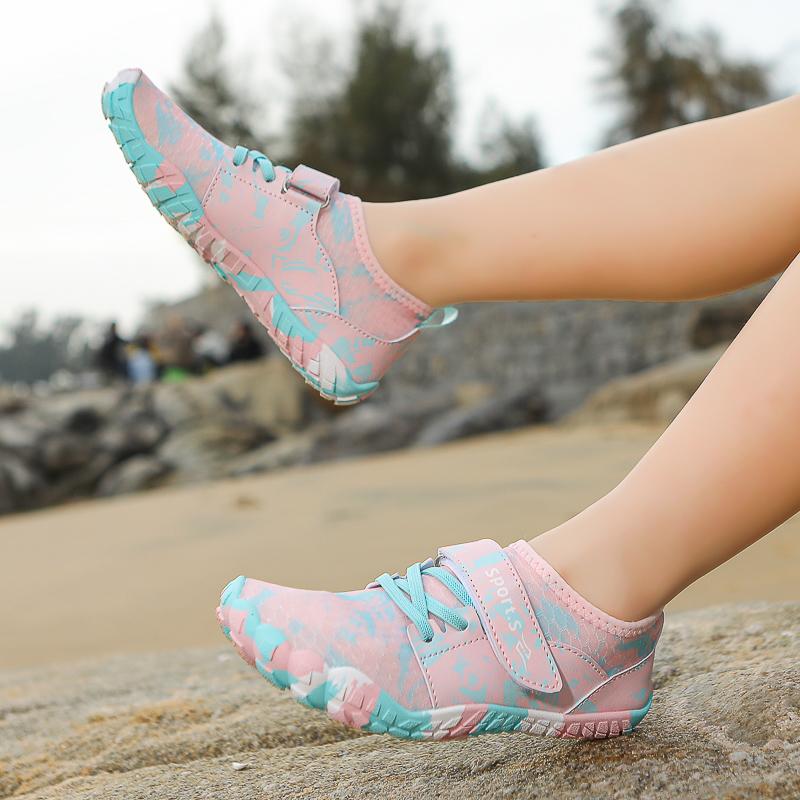 Kids Wading Shoes Beach Water Sports Shoes Swimming Aqua Shoes Quick Dry Barefoot Wading Sneakers Surfing Diving Lightweight