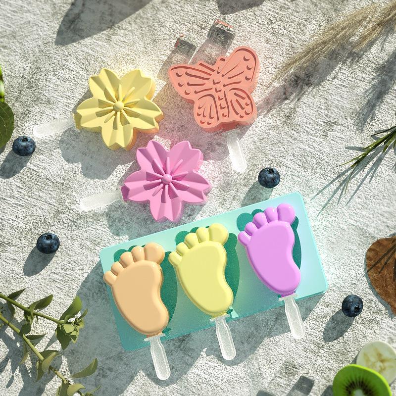 Molde de Silicona de Dibujos Animados Vaca Hielo Pata de Gato Mariposa Crema Con Tapa Flor Paleta Bandeja Cubitos de Hielo Molde Queso Regalo Gadgets de Cocina