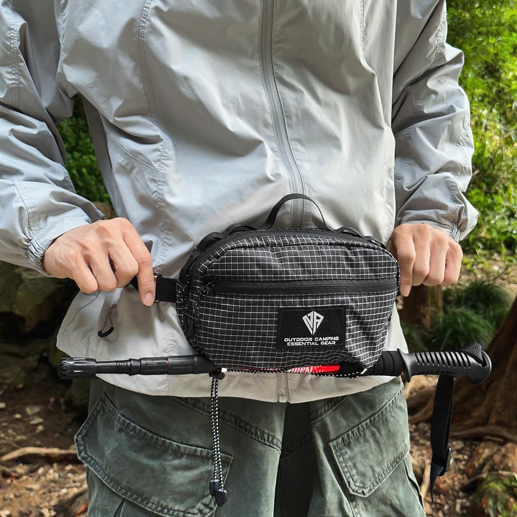 Outdoor sports breast bag men's trendy brand tactical fanny pack ultra-light casual cycling messenger bag women's commuter mobile phone bag