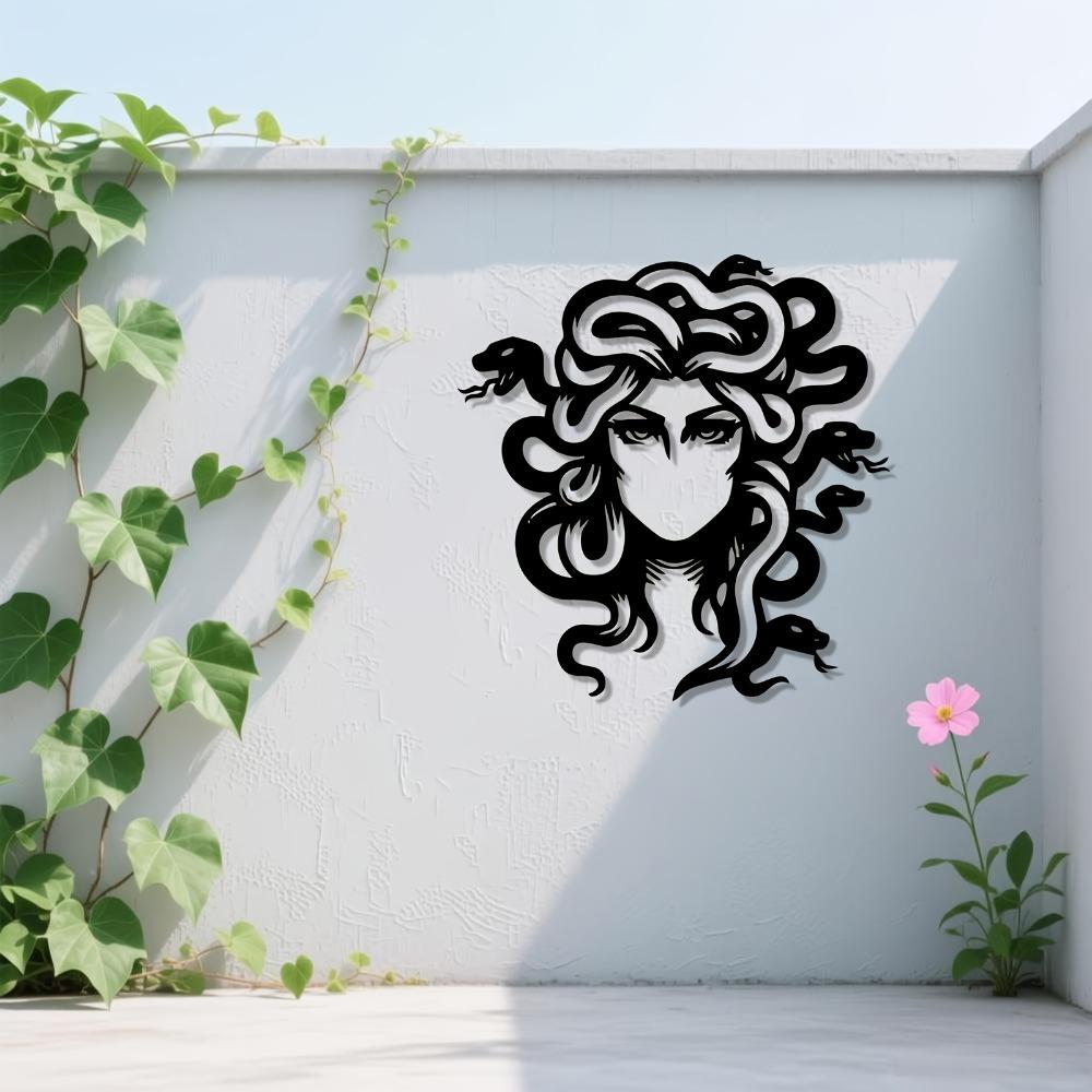 Metal Wall Sculpture Medusa Rustproof Iron Art Halloween Gothic Decor