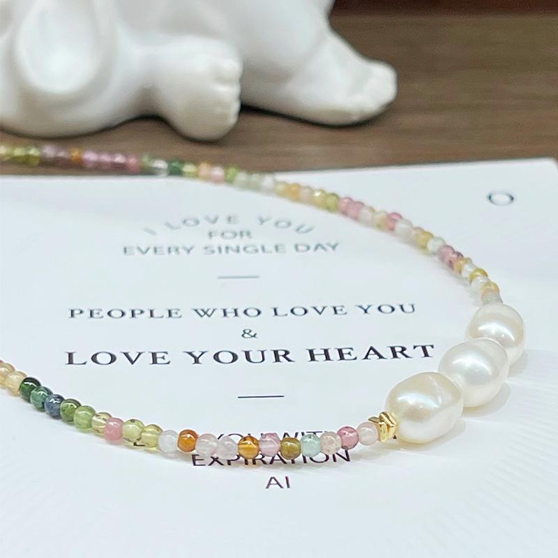 Qiaoen 2mm Turmalin Bonbonfarben Halskette mit Süßwasserperlen - Damen Französischer Retro-Stil