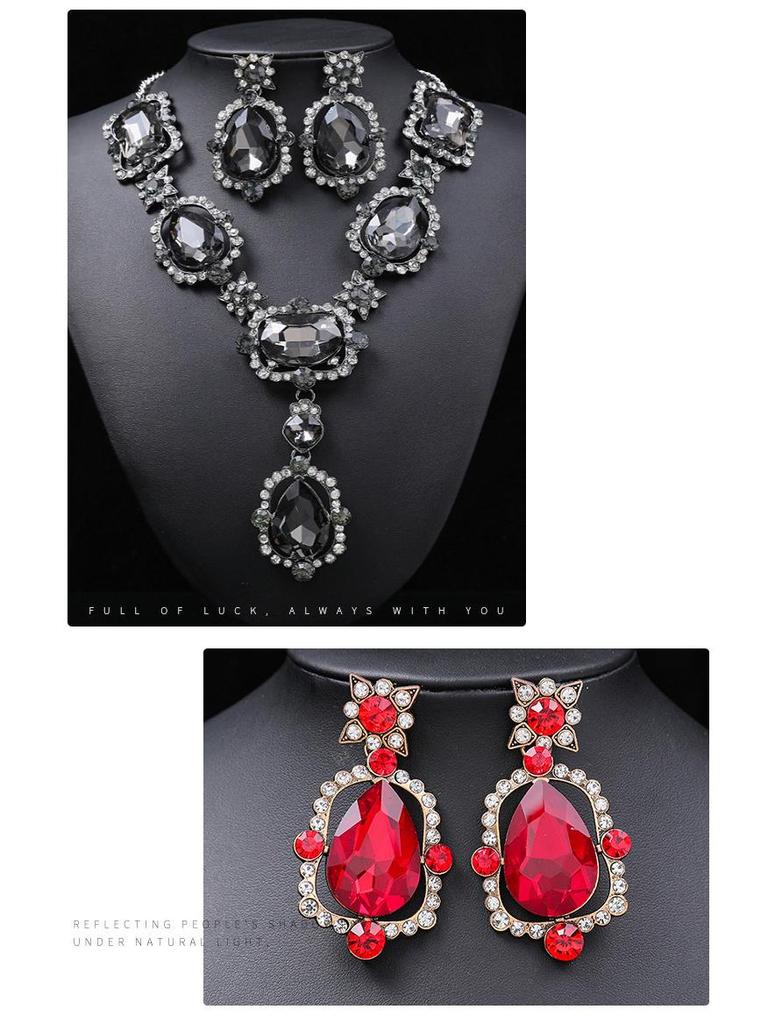 Retro Übertriebenes Halskettenset: Große Edelstein-Schlüsselbeinketten für Damen