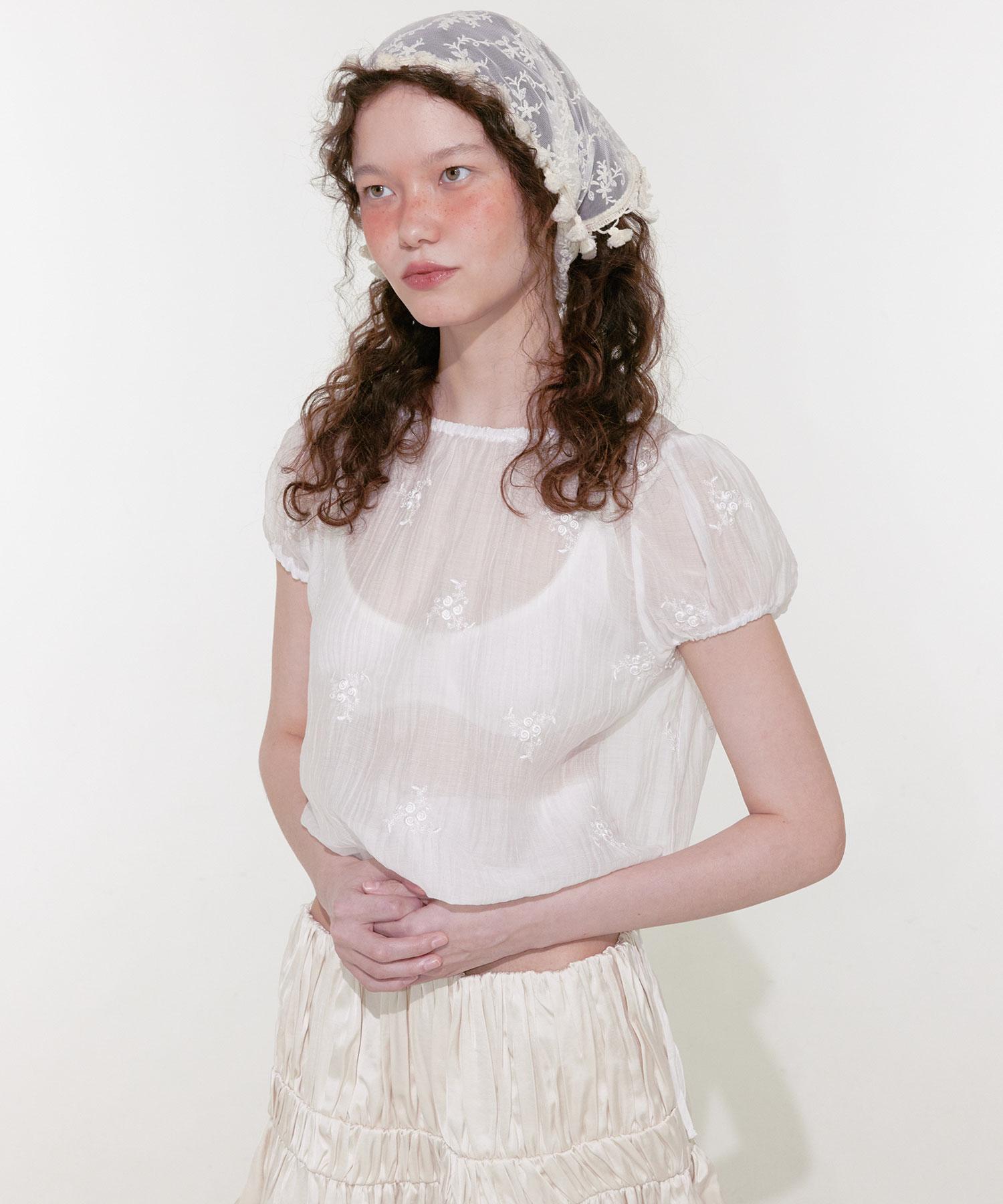 Lulu Seoul Flower String Blouse (White) White/Free
