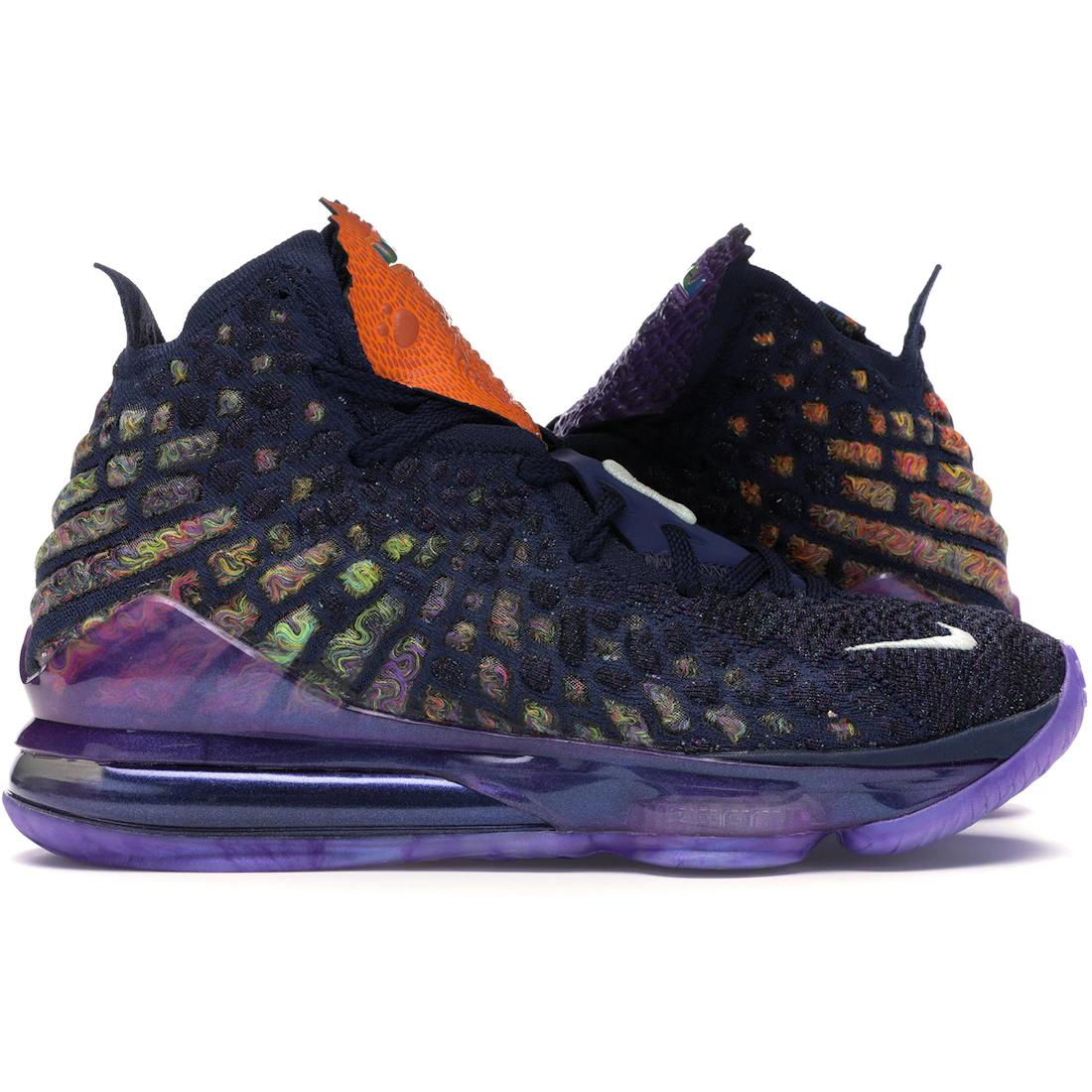 

Sneaker Nike LeBron 17 Monstars(CD5050-400) 41