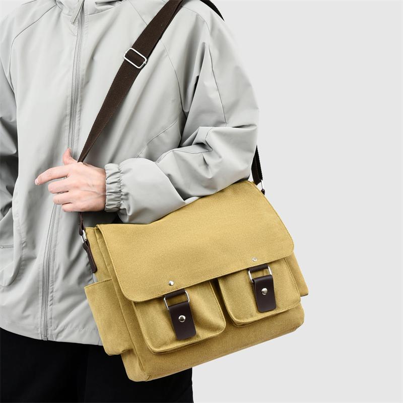 Men's Retro Canvas Messenger Bag – Casual Crossbody Sling with Adjustable Strap for Outdoor & Travel Use