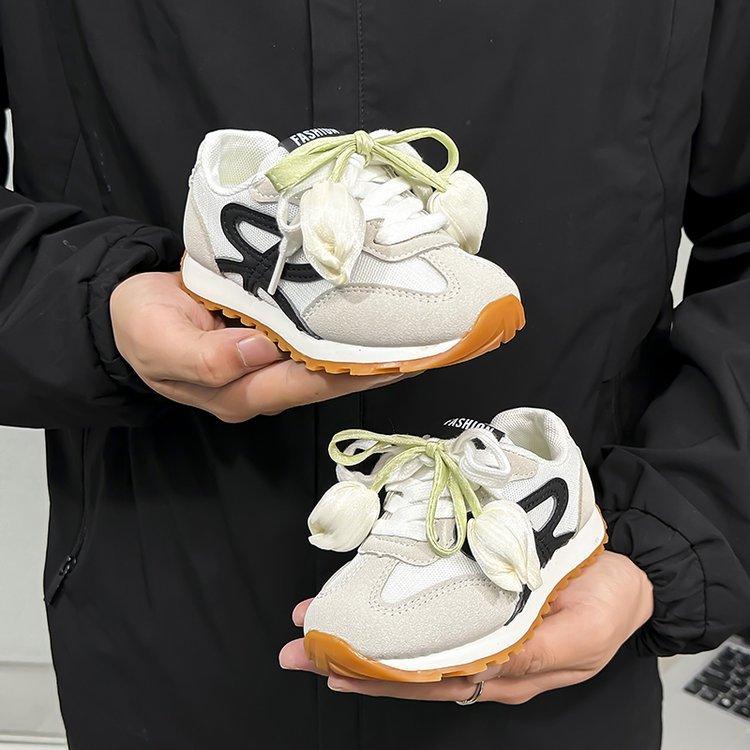 

Girls Spring Shoes Tulip Forrest Gump Shoes 2025 New Spring and Autumn Children Middle and Older Children Breathable Purple Sneakers 37 чёрный