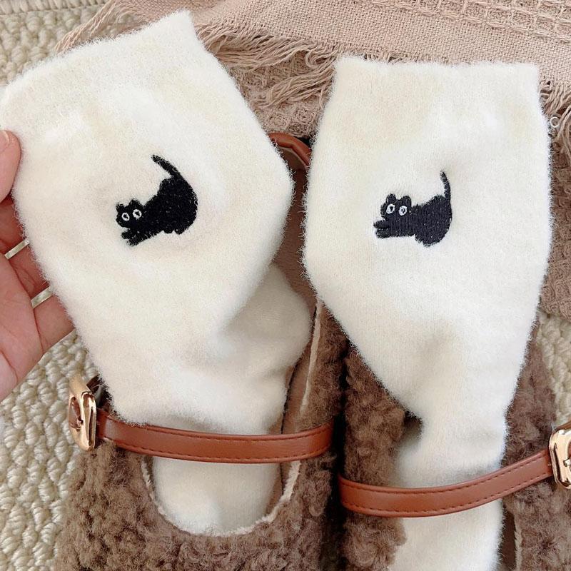 Girls Soft Velvet Winter Women's Cute Cat Print Thickened In Tube Socks Simple Cozy Hairy Sleep Fashion Sock