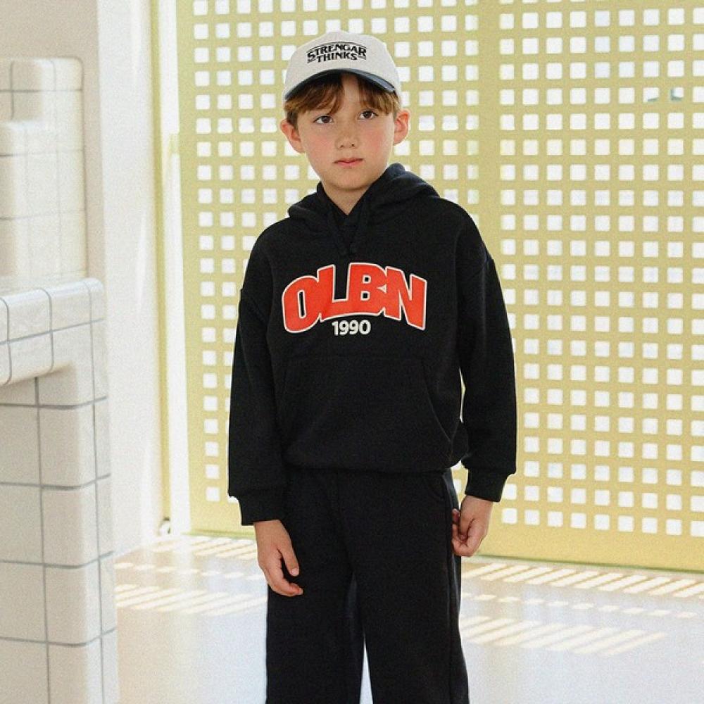 

Оливан Худи с карманом-кенгуру и низ Черный blacks/160