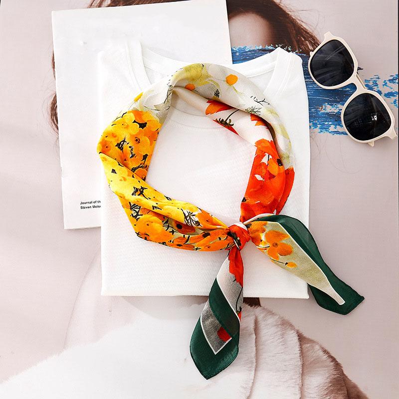 Fashionable Silk-Like Square Scarf Lightweight Stylish Versatile For Women Spring Autumn Casual Wear Neutral Colors Multi-Purpose Accessory