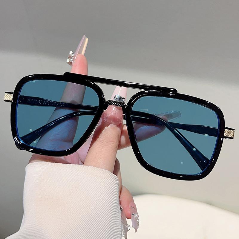 Non-polarized Vintage Punk Double Girder Large Square Frame Leisure Sunglasses Men Women Outdoor Travel Anti Strong Light Eyeglasses