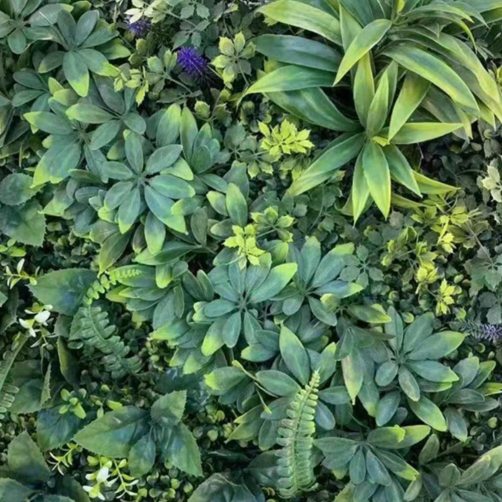 Flame-Retardant Green Wall: Anti-Aging Lawn Decoration for Malls & Backgrounds
