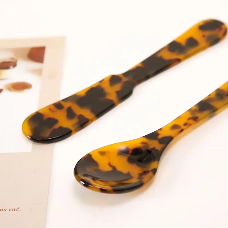 Hot Sale Practical Decorative Acrylic Ice Cream Spoon Unbreakable Unique Pattern Tableware Cake Butter Cutter